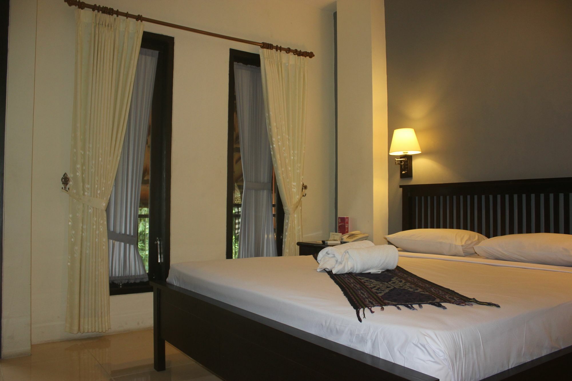 Ubud & Hotel 3*
