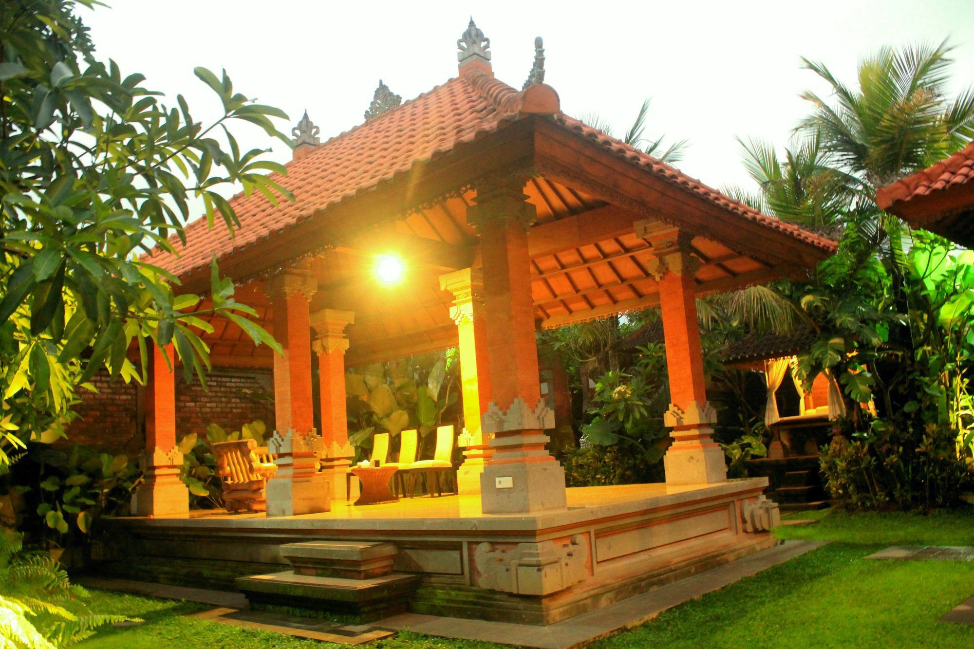 Ubud & 3*